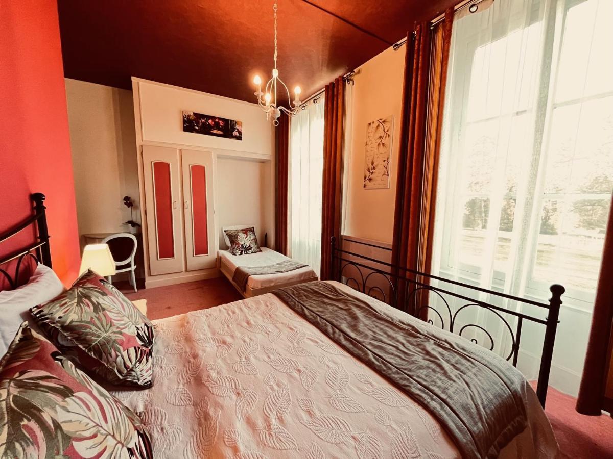 Hotel Chateau De Chicamour Sury-aux-Bois Exterior foto