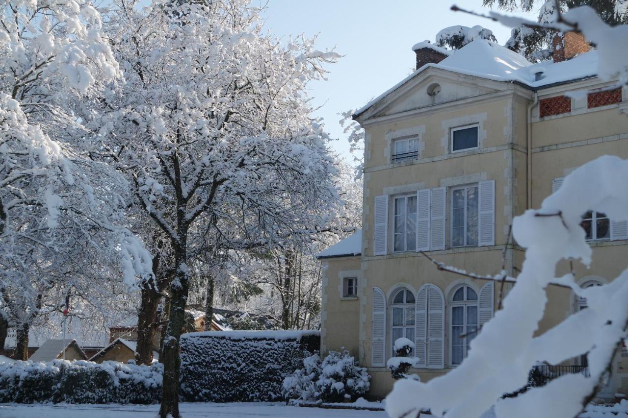 Hotel Chateau De Chicamour Sury-aux-Bois Exterior foto
