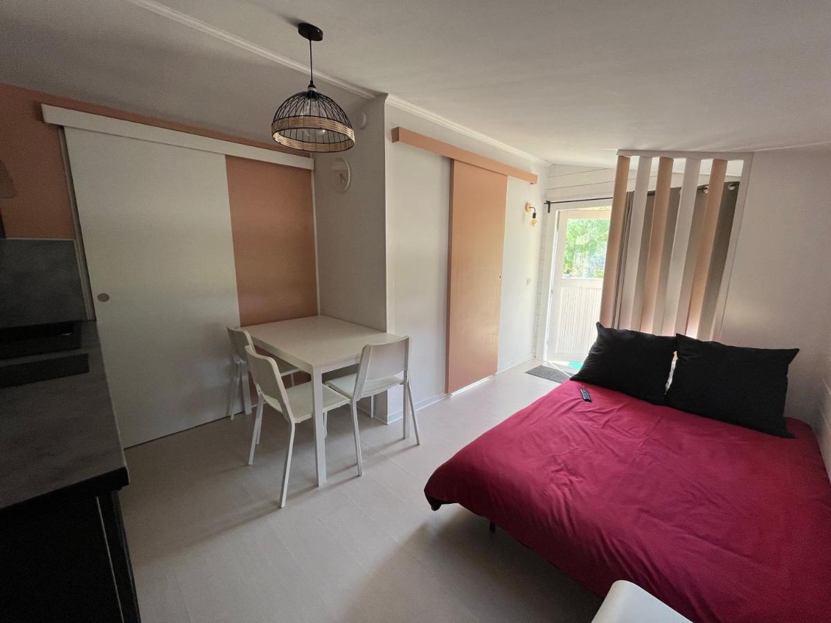 Hotel Chateau De Chicamour Sury-aux-Bois Exterior foto